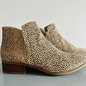 ALDO - Calf-hair leather Ankle booties - Ladies Size 7